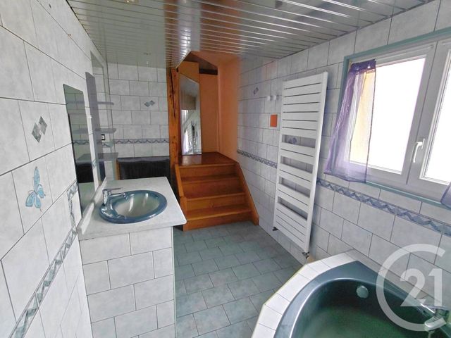 Appartement à vendre - 3 pièces - 59.74 m2 - VILLERS LE LAC - 25 - FRANCHE-COMTE - Century 21 Avenir Immobilier