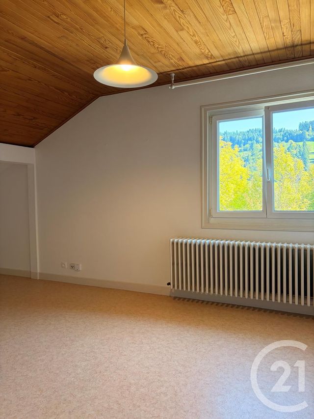 Appartement F2 à louer - 2 pièces - 43.35 m2 - GRAND COMBE CHATELEU - 25 - FRANCHE-COMTE - Century 21 Avenir Immobilier