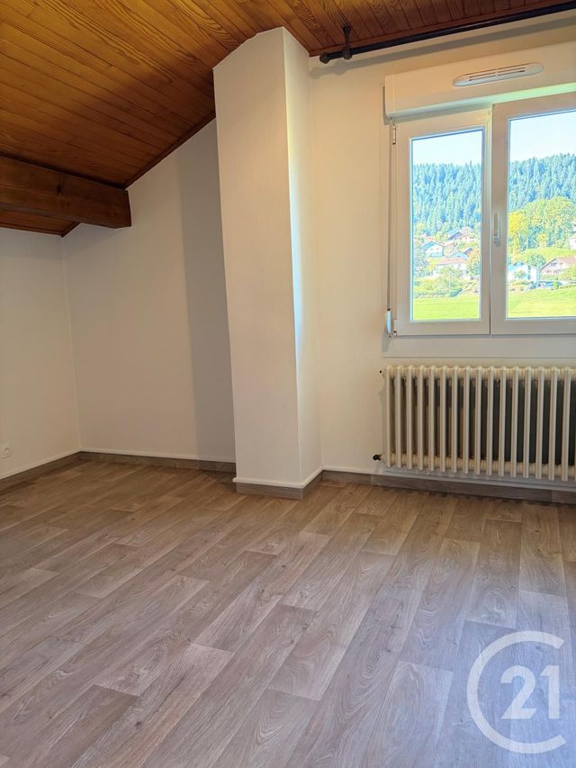 Appartement F2 à louer - 2 pièces - 43.35 m2 - GRAND COMBE CHATELEU - 25 - FRANCHE-COMTE - Century 21 Avenir Immobilier