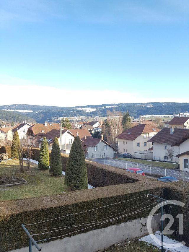 Appartement F3 à louer - 5 pièces - 90.0 m2 - MORTEAU - 25 - FRANCHE-COMTE - Century 21 Avenir Immobilier