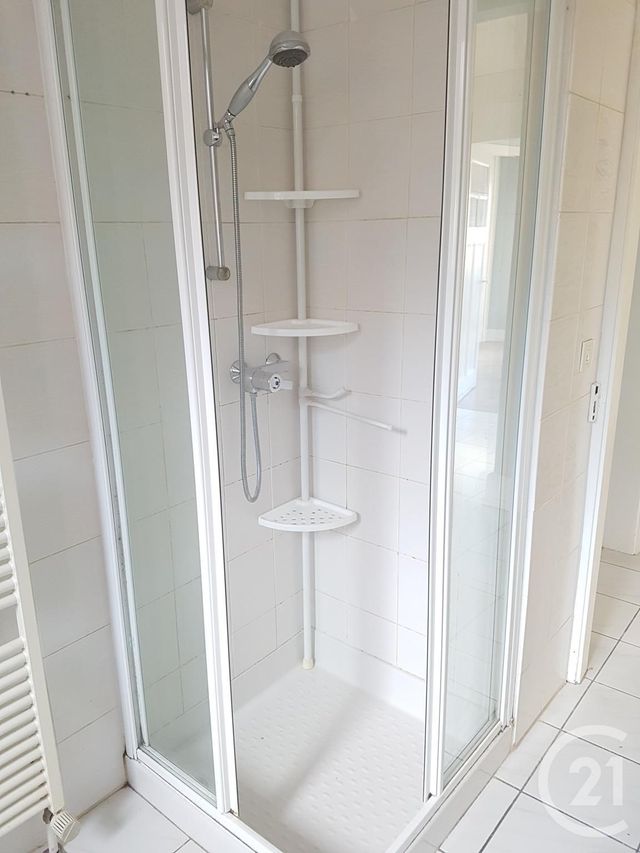 Appartement F3 à louer - 5 pièces - 90.0 m2 - MORTEAU - 25 - FRANCHE-COMTE - Century 21 Avenir Immobilier