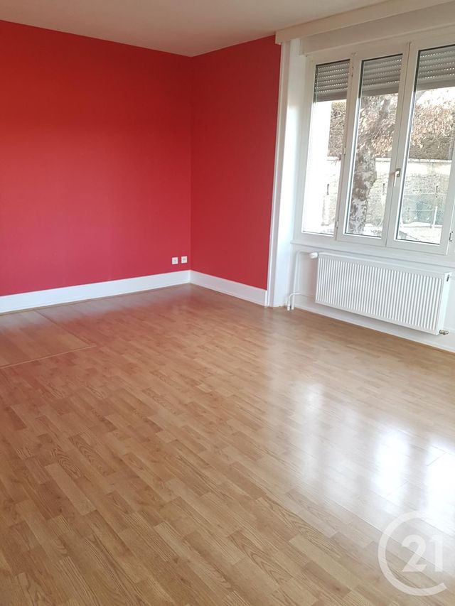 Appartement F3 à louer - 5 pièces - 90.0 m2 - MORTEAU - 25 - FRANCHE-COMTE - Century 21 Avenir Immobilier