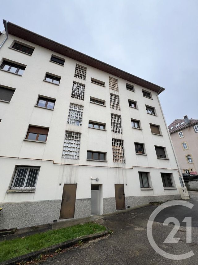 Appartement F3 à louer - 3 pièces - 81.43 m2 - MORTEAU - 25 - FRANCHE-COMTE - Century 21 Avenir Immobilier
