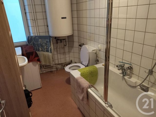 Appartement F2 à louer - 2 pièces - 55.35 m2 - MORTEAU - 25 - FRANCHE-COMTE - Century 21 Avenir Immobilier