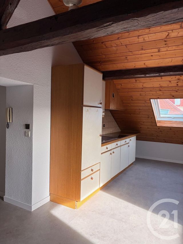 Appartement F1 à louer - 1 pièce - 26.3 m2 - MORTEAU - 25 - FRANCHE-COMTE - Century 21 Avenir Immobilier