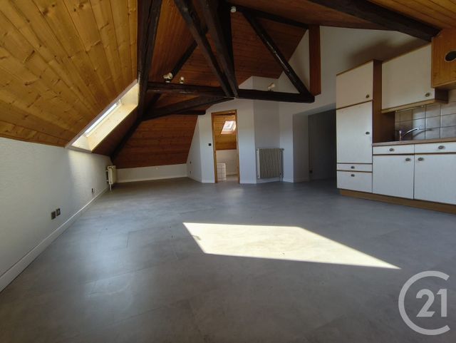 Appartement F1 à louer - 1 pièce - 26.3 m2 - MORTEAU - 25 - FRANCHE-COMTE - Century 21 Avenir Immobilier