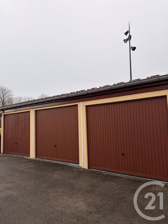 parking à louer - 15.0 m2 - MORTEAU - 25 - FRANCHE-COMTE - Century 21 Avenir Immobilier