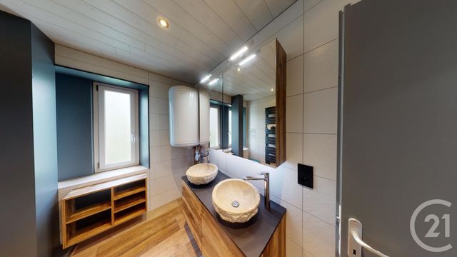 Appartement T4 à louer - 4 pièces - 110.55 m2 - GRAND COMBE CHATELEU - 25 - FRANCHE-COMTE - Century 21 Avenir Immobilier