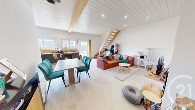 Appartement Duplex à louer - 3 pièces - 64.92 m2 - LE BIZOT - 25 - FRANCHE-COMTE - Century 21 Avenir Immobilier