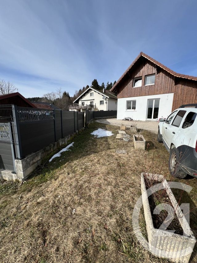 Appartement Duplex à louer - 3 pièces - 64.92 m2 - LE BIZOT - 25 - FRANCHE-COMTE - Century 21 Avenir Immobilier