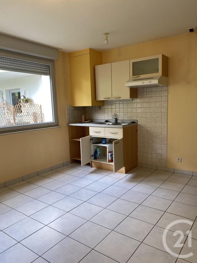 Appartement F1 à louer - 2 pièces - 41.18 m2 - MORTEAU - 25 - FRANCHE-COMTE - Century 21 Avenir Immobilier