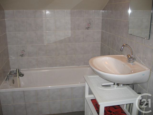 Appartement F2 à louer - 2 pièces - 31.37 m2 - MORTEAU - 25 - FRANCHE-COMTE - Century 21 Avenir Immobilier