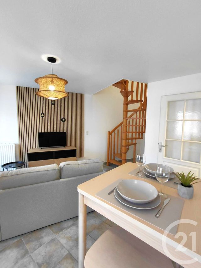 Appartement à louer - 2 pièces - 46.6 m2 - MORTEAU - 25 - FRANCHE-COMTE - Century 21 Avenir Immobilier