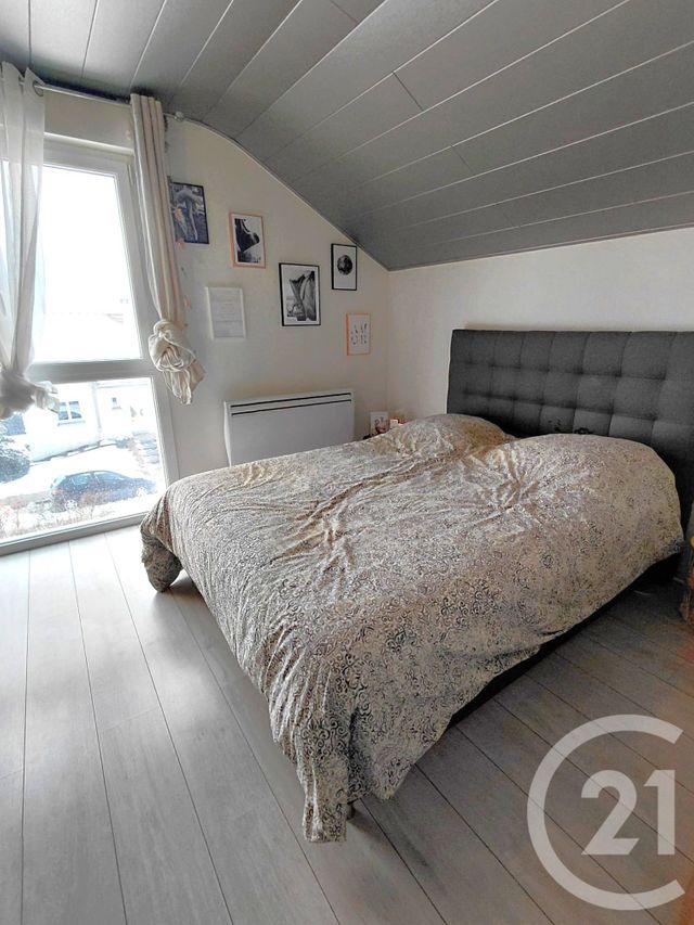 maison à louer - 4 pièces - 81.0 m2 - MORTEAU - 25 - FRANCHE-COMTE - Century 21 Avenir Immobilier