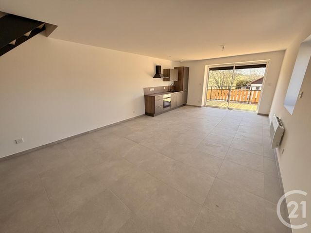 Appartement à louer - 3 pièces - 74.38 m2 - NOEL CERNEUX - 25 - FRANCHE-COMTE - Century 21 Avenir Immobilier