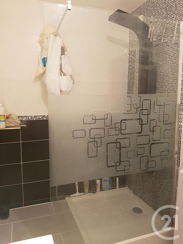 Appartement F3 à louer - 3 pièces - 64.91 m2 - MONTLEBON - 25 - FRANCHE-COMTE - Century 21 Avenir Immobilier