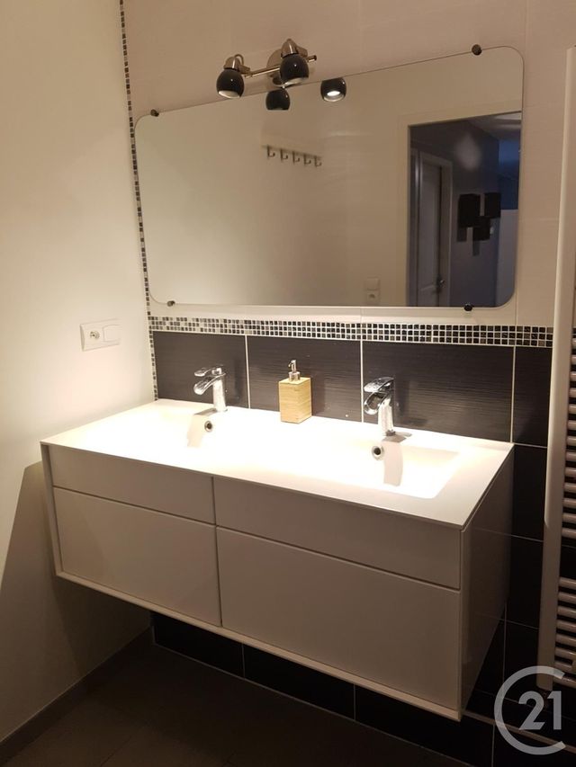 Appartement F3 à louer - 3 pièces - 64.91 m2 - MONTLEBON - 25 - FRANCHE-COMTE - Century 21 Avenir Immobilier