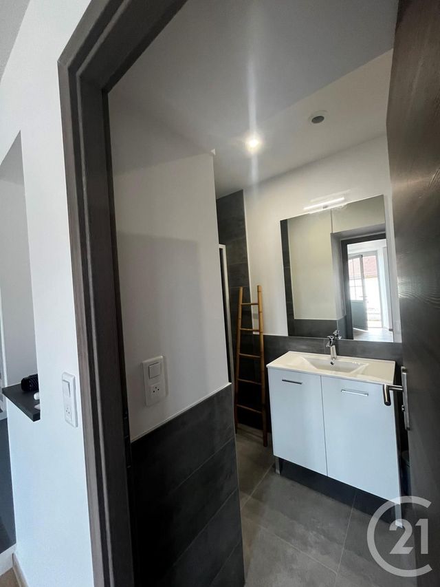 Appartement F1 à louer - 1 pièce - 26.26 m2 - MORTEAU - 25 - FRANCHE-COMTE - Century 21 Avenir Immobilier