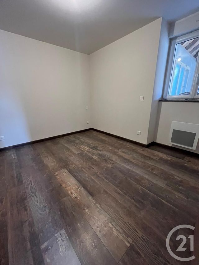 Appartement F3 à louer - 3 pièces - 54.0 m2 - MORTEAU - 25 - FRANCHE-COMTE - Century 21 Avenir Immobilier
