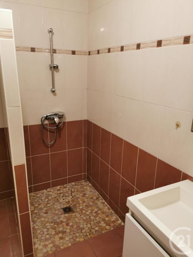 Appartement F4 à louer - 4 pièces - 82.04 m2 - LES FINS - 25 - FRANCHE-COMTE - Century 21 Avenir Immobilier