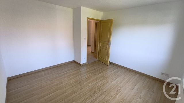 Appartement F4 à louer - 4 pièces - 82.04 m2 - LES FINS - 25 - FRANCHE-COMTE - Century 21 Avenir Immobilier