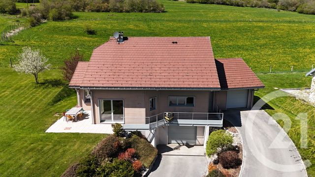 maison à vendre - 5 pièces - 156.62 m2 - GRAND COMBE CHATELEU - 25 - FRANCHE-COMTE - Century 21 Avenir Immobilier