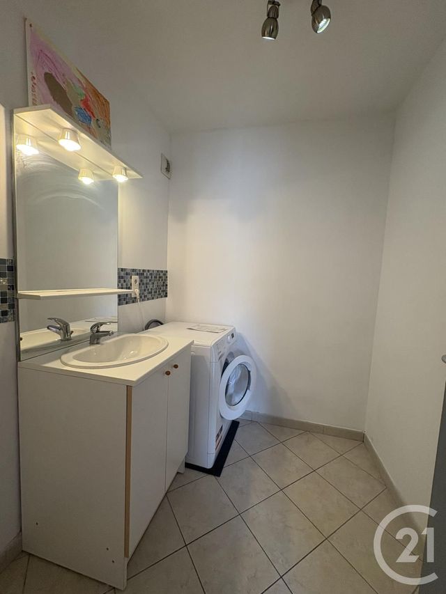 Appartement F4 à louer - 4 pièces - 92.26 m2 - VILLERS LE LAC - 25 - FRANCHE-COMTE - Century 21 Avenir Immobilier