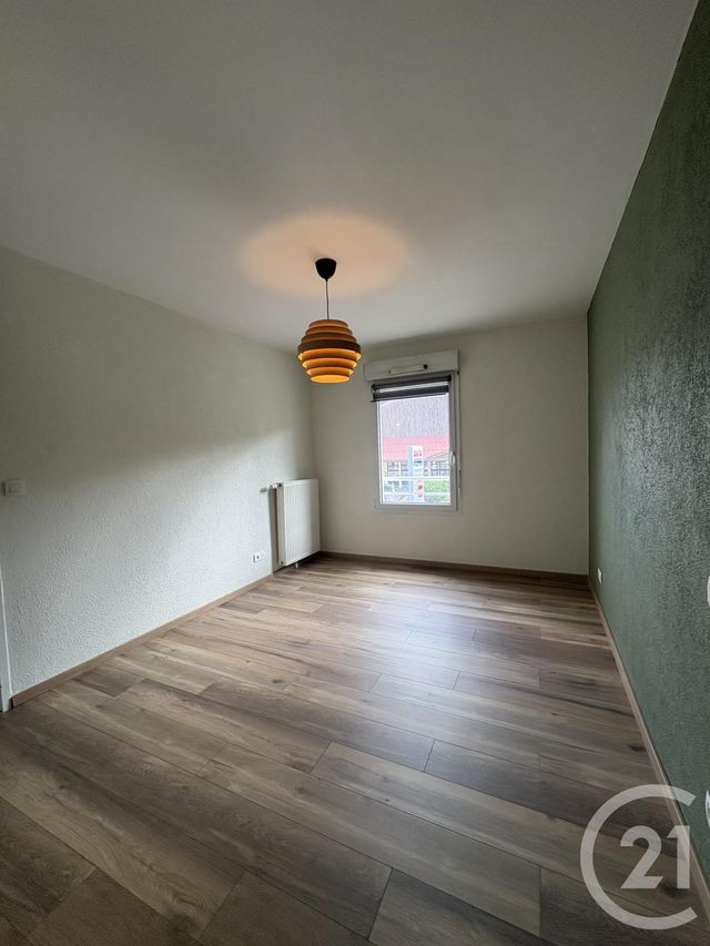 Appartement F4 à louer - 4 pièces - 92.26 m2 - VILLERS LE LAC - 25 - FRANCHE-COMTE - Century 21 Avenir Immobilier