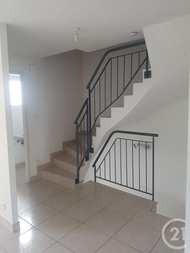 maison à louer - 4 pièces - 95.66 m2 - ORCHAMPS VENNES - 25 - FRANCHE-COMTE - Century 21 Avenir Immobilier