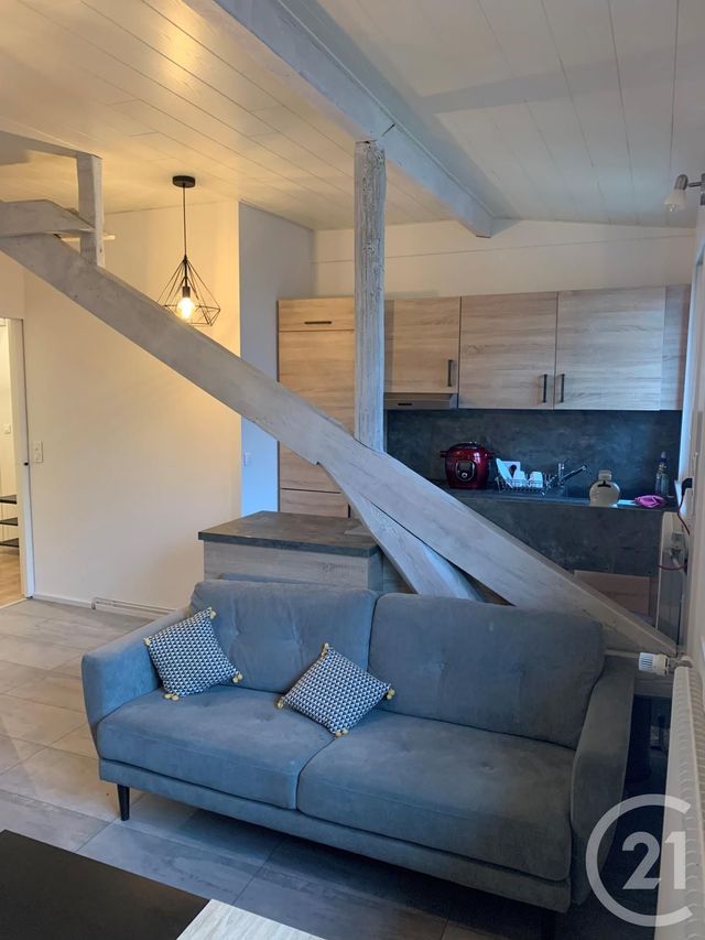 Appartement T2 à louer - 2 pièces - 52.06 m2 - MORTEAU - 25 - FRANCHE-COMTE - Century 21 Avenir Immobilier