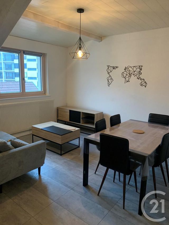 Appartement T2 à louer - 2 pièces - 52.06 m2 - MORTEAU - 25 - FRANCHE-COMTE - Century 21 Avenir Immobilier