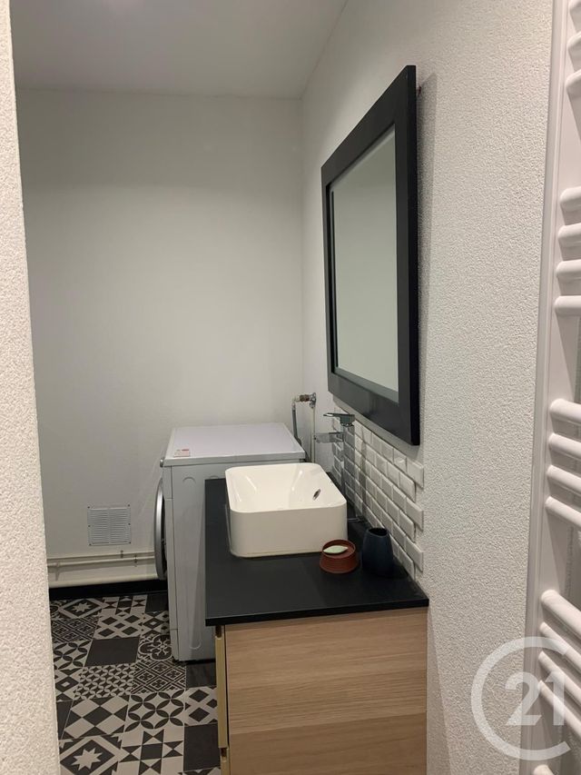 Appartement T2 à louer - 2 pièces - 52.06 m2 - MORTEAU - 25 - FRANCHE-COMTE - Century 21 Avenir Immobilier