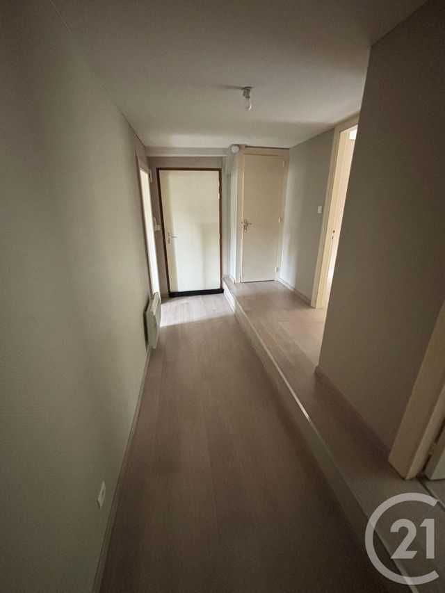 Appartement F3 à louer - 3 pièces - 57.3 m2 - MORTEAU - 25 - FRANCHE-COMTE - Century 21 Avenir Immobilier