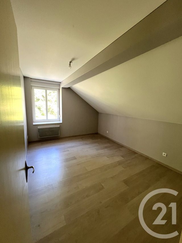 Appartement F3 à louer - 3 pièces - 57.3 m2 - MORTEAU - 25 - FRANCHE-COMTE - Century 21 Avenir Immobilier
