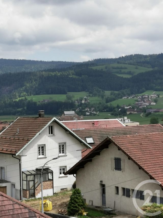 Appartement F4 à louer - 4 pièces - 77.15 m2 - MORTEAU - 25 - FRANCHE-COMTE - Century 21 Avenir Immobilier