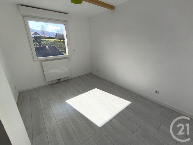 maison à louer - 5 pièces - 69.0 m2 - MONTLEBON - 25 - FRANCHE-COMTE - Century 21 Avenir Immobilier