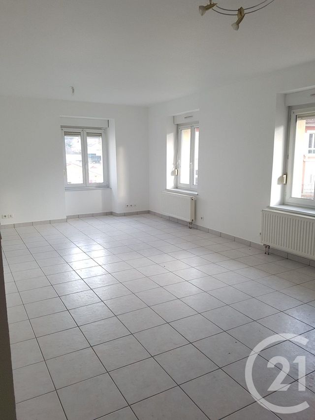 Appartement F4 à louer - 4 pièces - 108.46 m2 - VILLERS LE LAC - 25 - FRANCHE-COMTE - Century 21 Avenir Immobilier