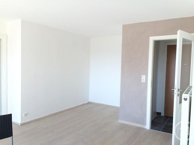 Appartement F3 à louer - 3 pièces - 62.34 m2 - MORTEAU - 25 - FRANCHE-COMTE - Century 21 Avenir Immobilier