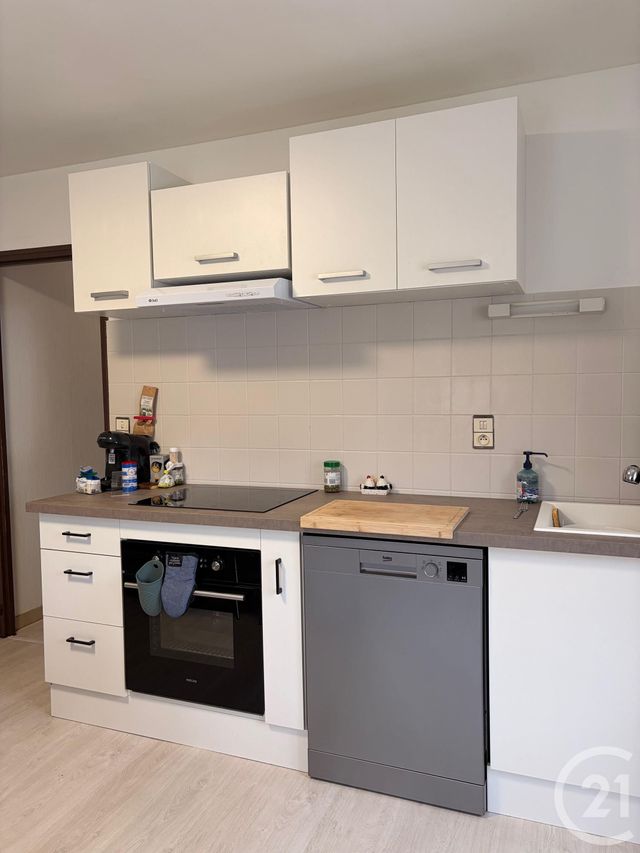 Appartement F3 à louer - 3 pièces - 89.94 m2 - MORTEAU - 25 - FRANCHE-COMTE - Century 21 Avenir Immobilier