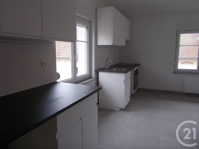 Appartement F2 à louer - 2 pièces - 51.91 m2 - MORTEAU - 25 - FRANCHE-COMTE - Century 21 Avenir Immobilier