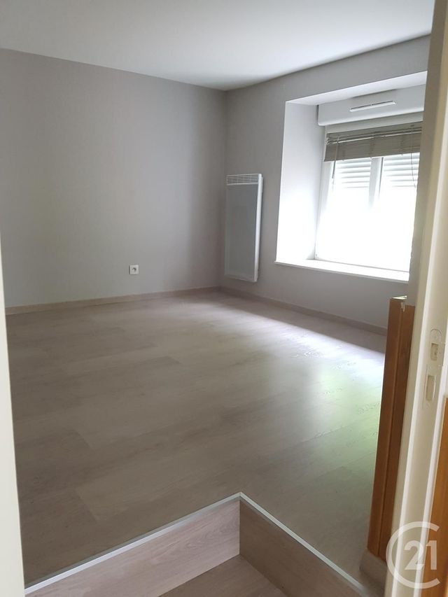 Appartement F3 à louer - 3 pièces - 64.6 m2 - MORTEAU - 25 - FRANCHE-COMTE - Century 21 Avenir Immobilier