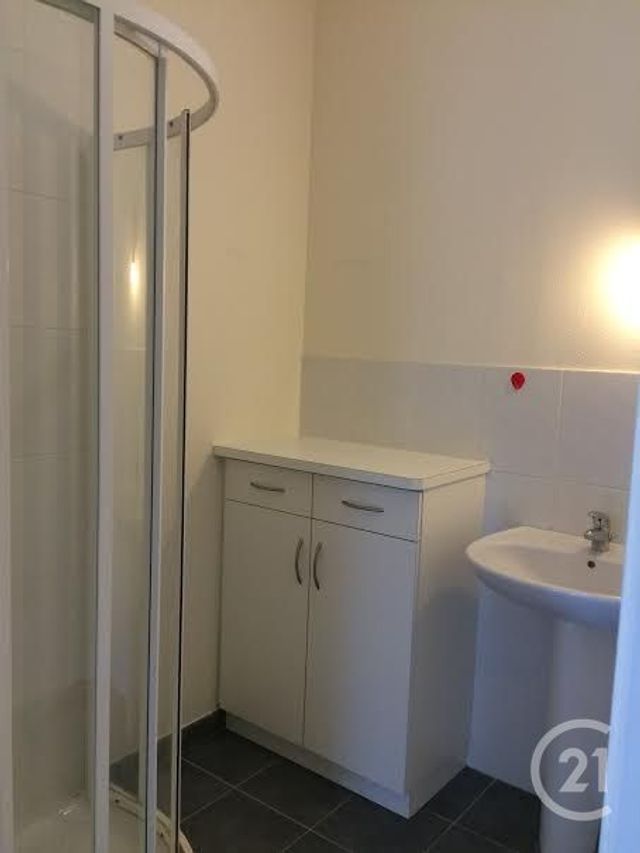 Appartement F2 à louer - 2 pièces - 50.0 m2 - MONTLEBON - 25 - FRANCHE-COMTE - Century 21 Avenir Immobilier
