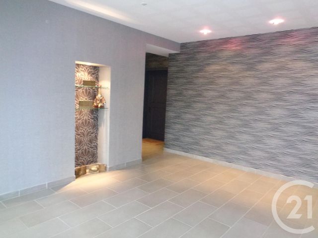Appartement F2 à louer - 2 pièces - 50.0 m2 - MONTLEBON - 25 - FRANCHE-COMTE - Century 21 Avenir Immobilier