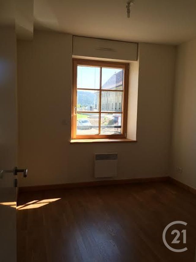 Appartement F2 à louer - 2 pièces - 50.0 m2 - MONTLEBON - 25 - FRANCHE-COMTE - Century 21 Avenir Immobilier