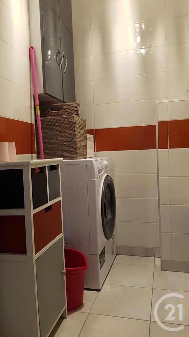 Appartement F3 à louer - 3 pièces - 65.5 m2 - MORTEAU - 25 - FRANCHE-COMTE - Century 21 Avenir Immobilier