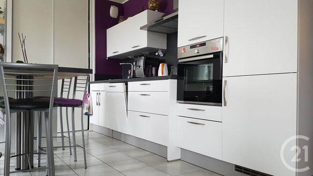 Appartement F3 à louer - 3 pièces - 65.5 m2 - MORTEAU - 25 - FRANCHE-COMTE - Century 21 Avenir Immobilier