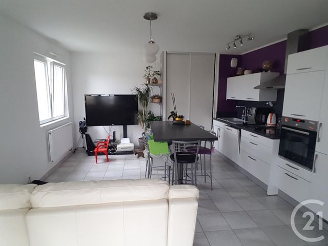 Appartement F3 à louer - 3 pièces - 65.5 m2 - MORTEAU - 25 - FRANCHE-COMTE - Century 21 Avenir Immobilier