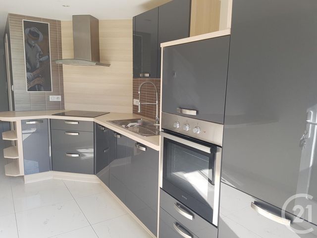 Appartement F2 à louer - 2 pièces - 41.99 m2 - VILLERS LE LAC - 25 - FRANCHE-COMTE - Century 21 Avenir Immobilier