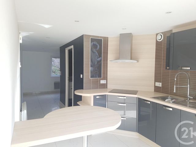 Appartement F2 à louer - 2 pièces - 41.99 m2 - VILLERS LE LAC - 25 - FRANCHE-COMTE - Century 21 Avenir Immobilier