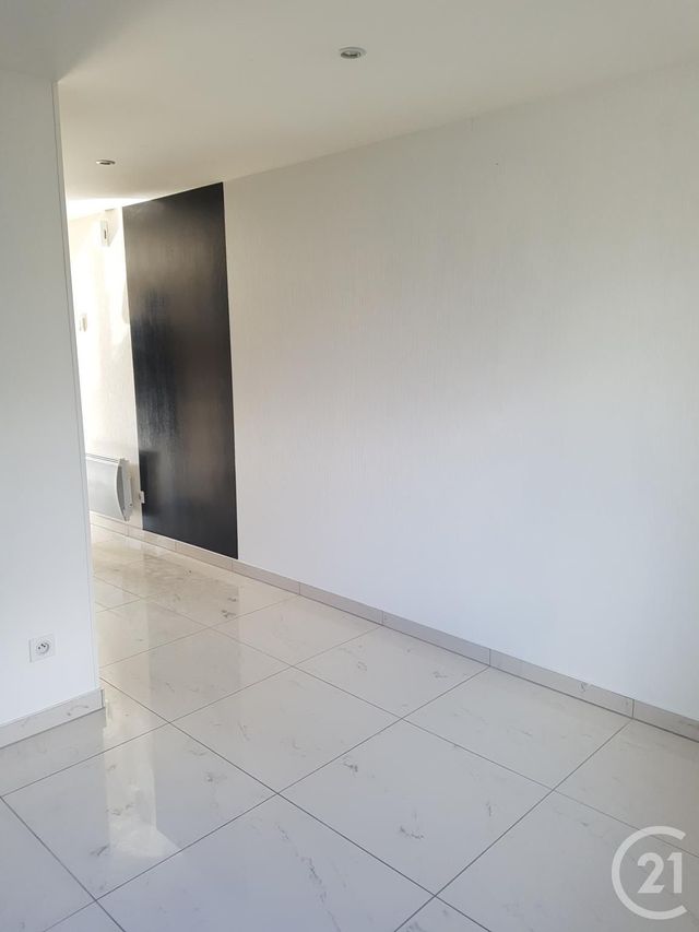 Appartement F2 à louer - 2 pièces - 41.99 m2 - VILLERS LE LAC - 25 - FRANCHE-COMTE - Century 21 Avenir Immobilier